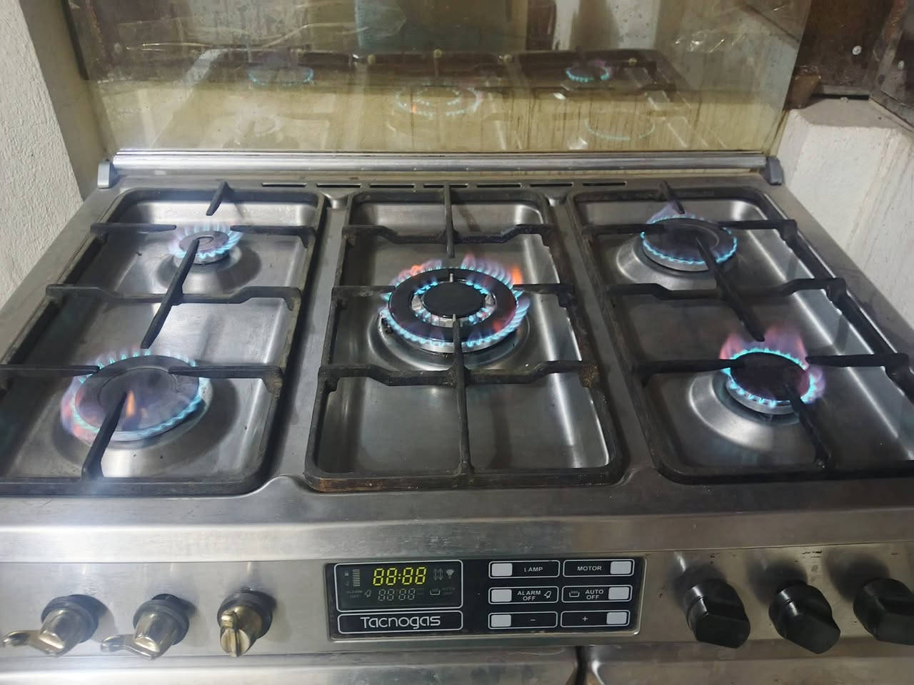 طباخ صناعه ايطالي سعر 450بي مجال


**إذا كنت صاحب هذا الإعلان وتريد حذفه لأي سبب، رجاءا أرسل رسالة إلى الدعم الفني**