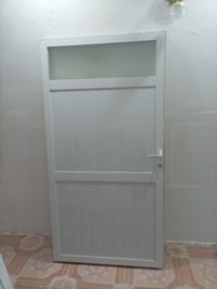 ٣ أبواب • للبيع