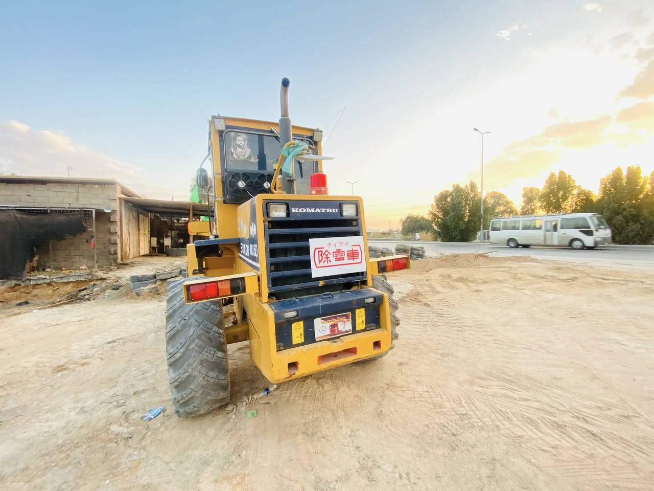 للبيع كوماتسو حجم ١٥٠ دخول جديد مكفول كفاله عامه تتفئه تبريد شفل جديد ماملعوب بي  المكان بابل ***********
