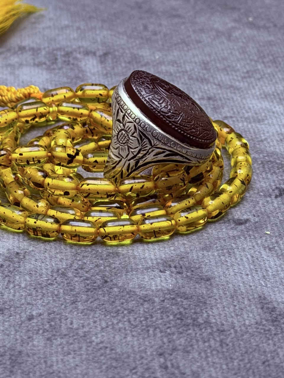 عقيق يماني  كرز الكرزي مخطوط حرز سيد علي القاضي امضائ (الاعجيمي) صياغه البحرين لحجز واساب(***********)
