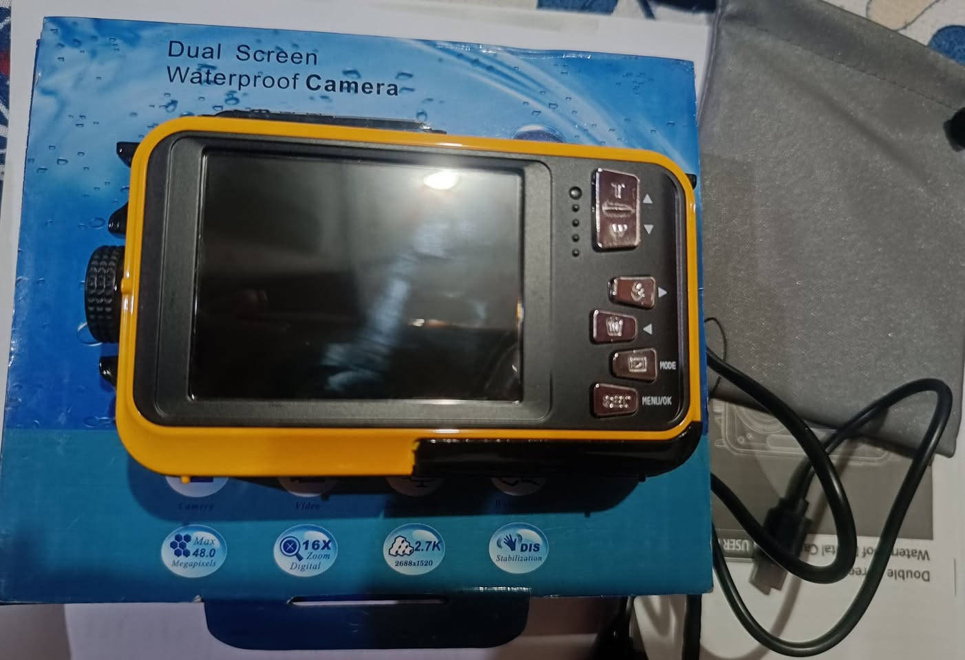 كاميرا رقمية مقاومة للماء ذات شاشة مزدوج

دقة الفيديو: 2.7K FHD.

التقريب: تقريب رقمي 16x.

المميزات: شاشة مزدوجة للتصوير الذاتي (سيلفي) تحت الماء للغوص.


**إذا كنت صاحب هذا الإعلان وتريد حذفه لأي سبب، رجاءا أرسل رسالة إلى الدعم الفني**