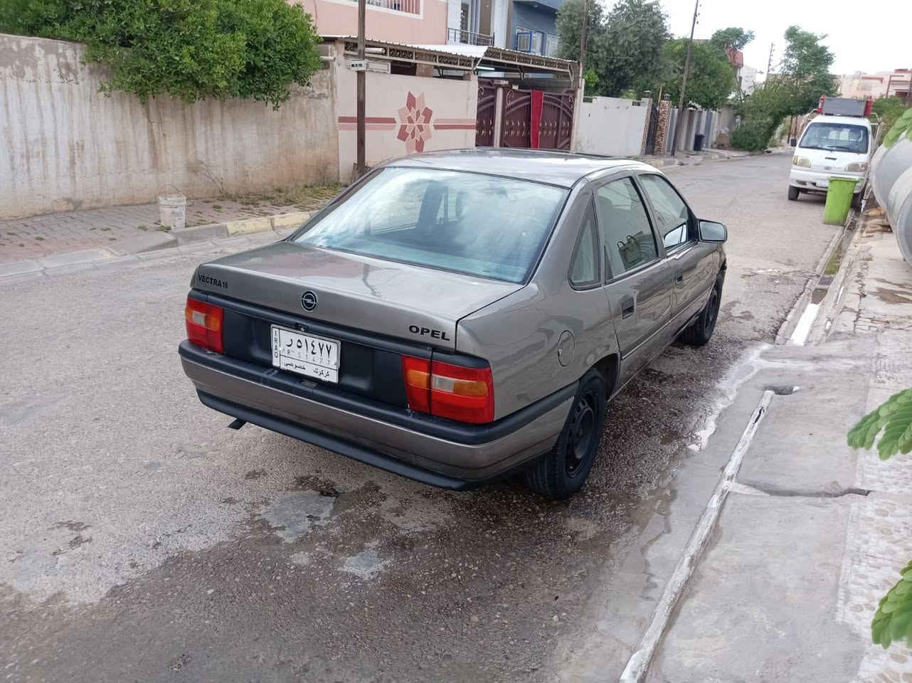 اوبل فكتره
موديل 1991 مصبوغ جماليه مشروع وطني بطاقه بانزين  قايش عريض باور سياره نضيف حيل دواخل وخارج سعر 38 بي مجال بسيط  مكان كركوك رقم ***********
