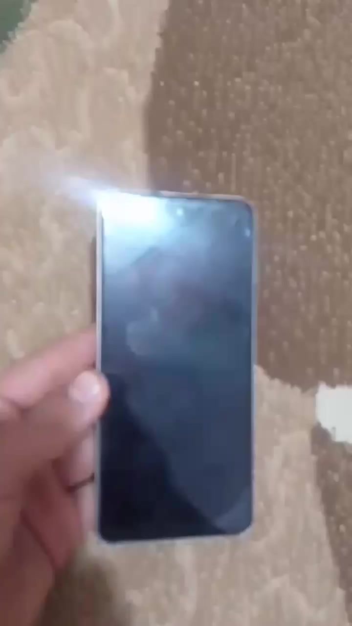 تلفون للبيع تكنو مبدل شاشه فقط كارتون بي مالتو قبل سنه شتريتو كمرات 50MP وضحات ادفع سعر عجبني ابيعك يرهم مراوس حسب القناعه


**إذا كنت صاحب هذا الإعلان وتريد حذفه لأي سبب، رجاءا أرسل رسالة إلى الدعم الفني**