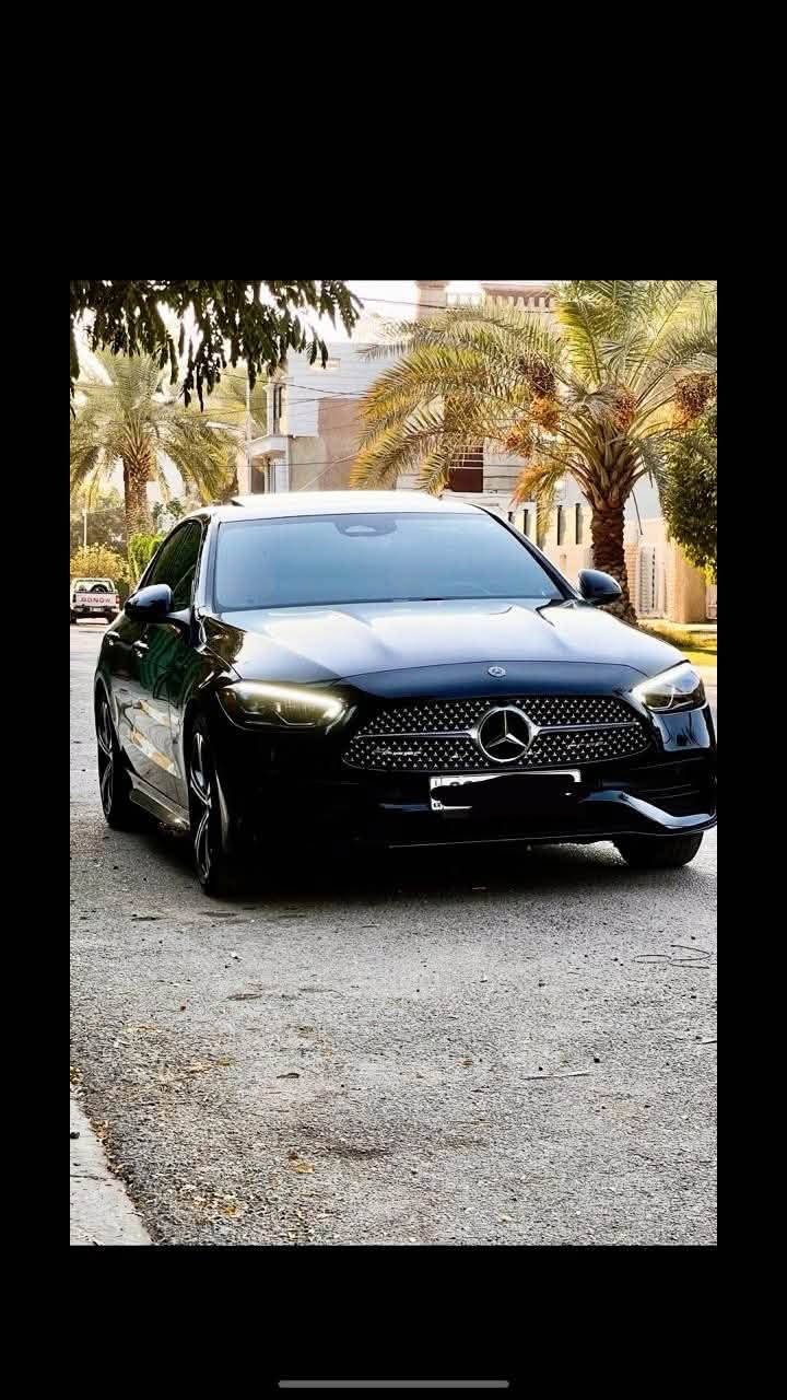 مارسدس c300موديل 23 كلين فول مواصفات السعر 4000$وبيها مجال بسيط ***********
