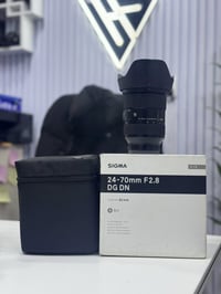 سيغما ٢٤-٧٠ • اف٢.٨ • زجاج مضروب