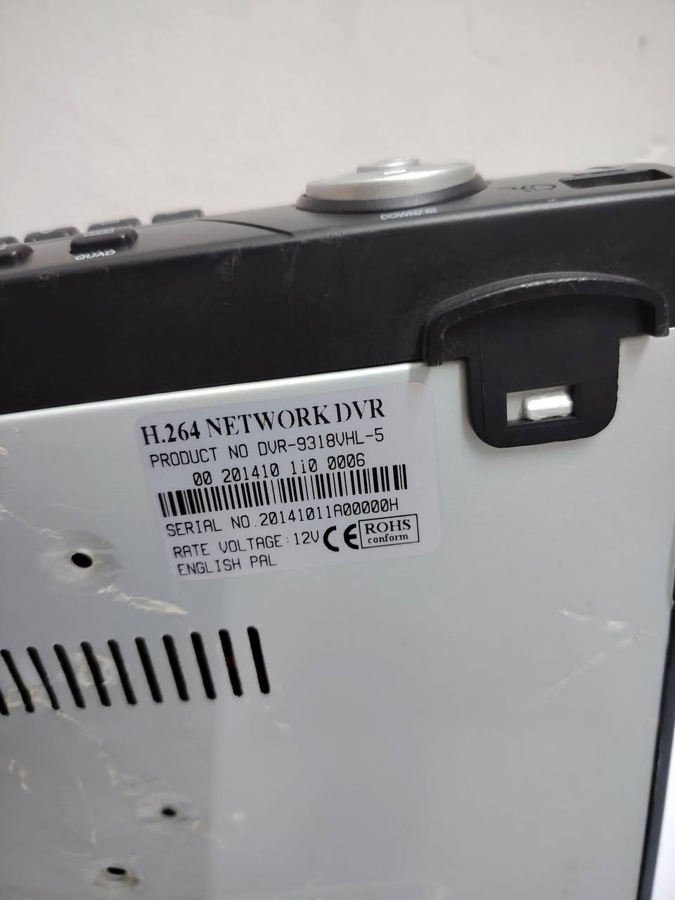 للبيع جهاز كامرات بدون هارد يشغل 8 كامرة السعر 15 الف العنوان حي القدس
الاتصال ***********
