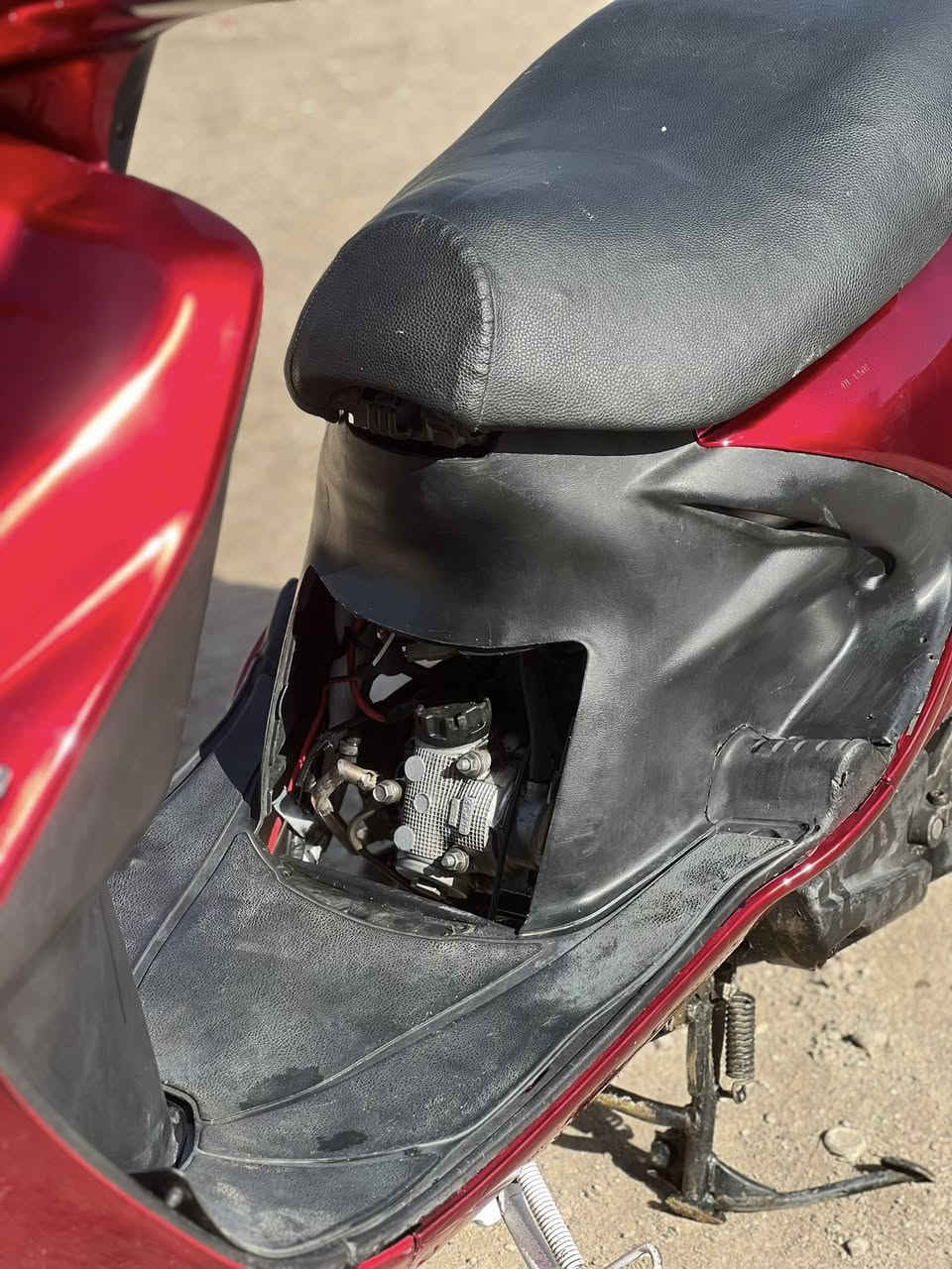 السلام عليكم
دراجه فراشة فحل 

كامله من كلشي دبلاات جديده 

باتري جديد 

مكينه جديده مال حاويه شادلها قبل جم يوم

كهربائيات كلها شغاله كامله من كلشي 

كفرات تايواني اصلي ختم واحد ويا لمكينه 

السعر 600 

مكاني بابل / ناحيه الكفل

رقمي بي واتساب ولماسنجر مفتوح

***********
