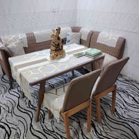 ميز خشب • نص تخم • مجمع الزهراء