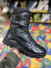 ايفرست روماني بالة اصلي قياس 43 رجل عالية توصيل جميع محافظات  واتساب 0...