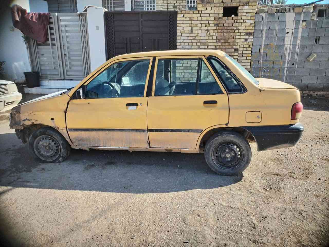 السلام عليكم سايبا مديل 2012سنوية صار سنة من منتهية عليهة غرامة ٢٠٠ الف هيئه مااعرف شكد عليهة مكينة تعبانة بس دخان قوي والشاصي من كدام طاك واباقي كلة جديد من تاني وربع فلنجات اربع دبلات هنة ولوي ومشط السيارة كلهة جاهزة بس مكينة وشاصي عوزهة راعيهة موجود بس انة ابيع كلة علة المشتري السعر ٦٠٠ الف ***********
