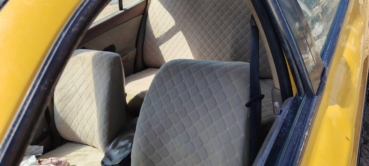 سلام عليكم سمند مديل ١٢
كير مكفول مكينه بيها  نسمة بخار قليله تايرات انضاف حداديه حلوه بديها نضيف
دوشمه جديده كهربائيات كلها شغاله
رقم بغداد  بيها واجها مال مرور  بدل السنويه
رقمي *********** مكاني نجف خاص ما اجاوب
سعرها من الاخير ١٠    اوراق   الشراي يتصل
