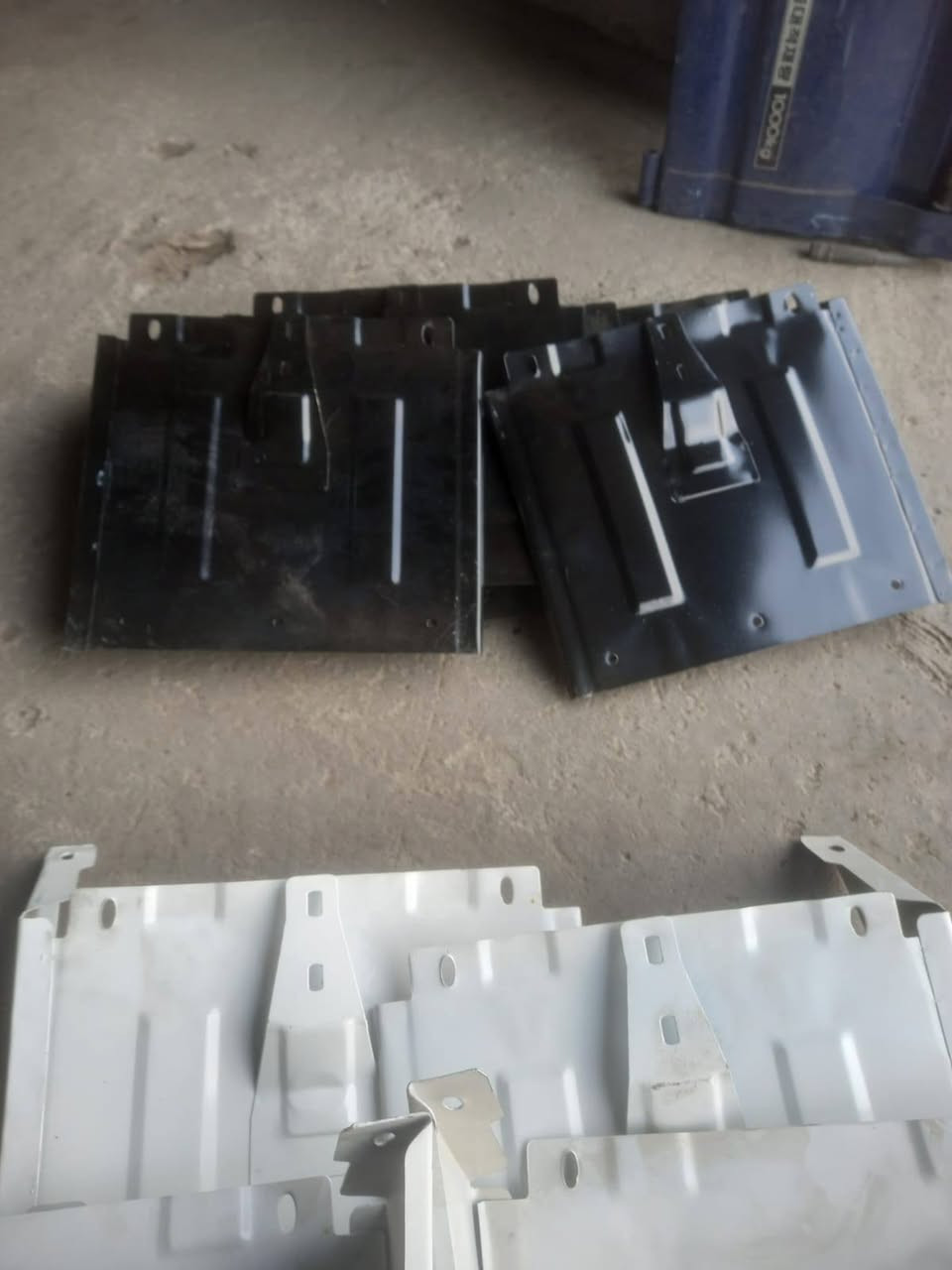 جاملغ خلفي حديد بنكو فونتيرة
محل حيدر الدبي 
بغداد كسرة وعطش 
***********
***********
خدمة توصيل بغداد 
وجميع المحافظات
