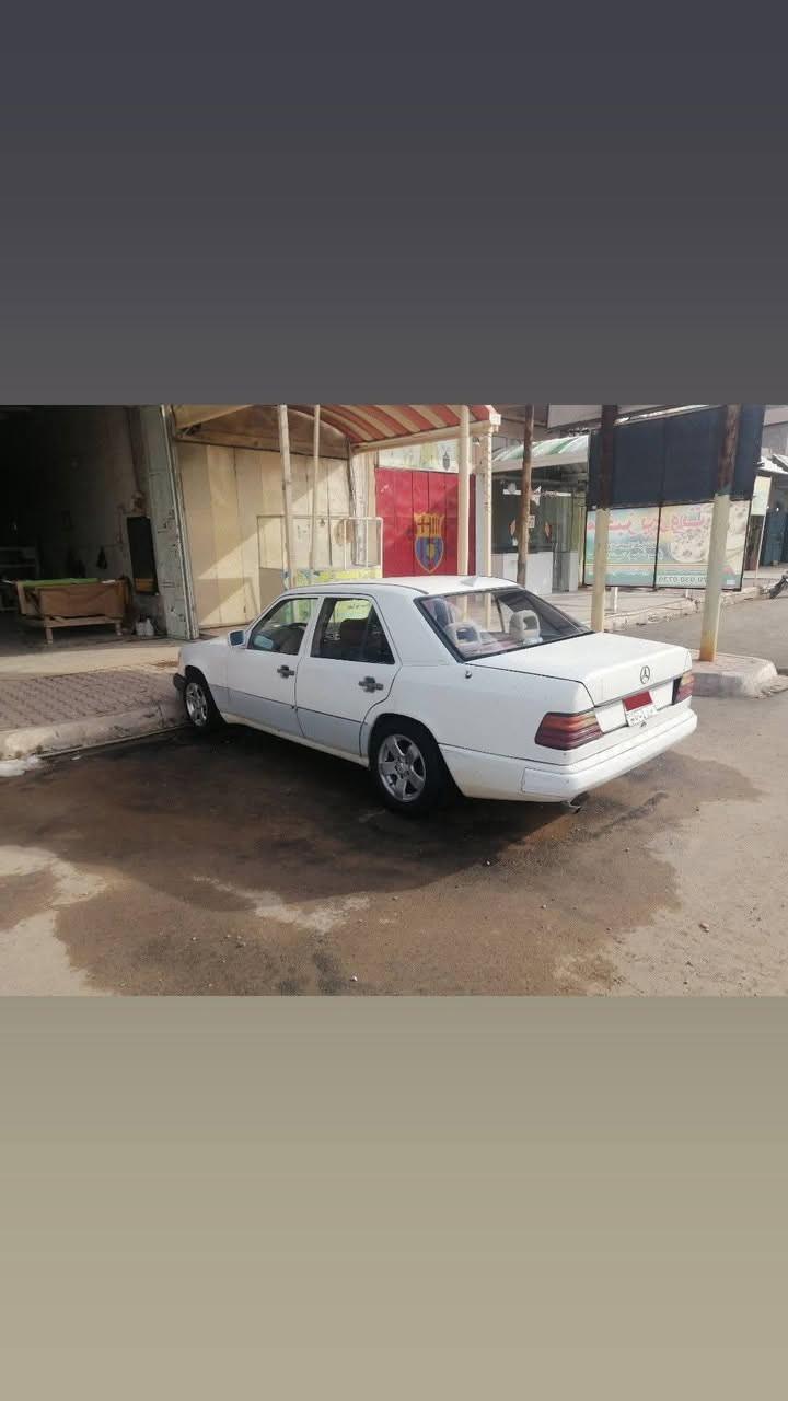 سلام عليكم
مارسدس دب
موديل 1985
مكينه كير 2.500 ففتي
رقم سليمانيه
بس صاحب السنويه ما اندله
السعر 28
الرقم ***********
