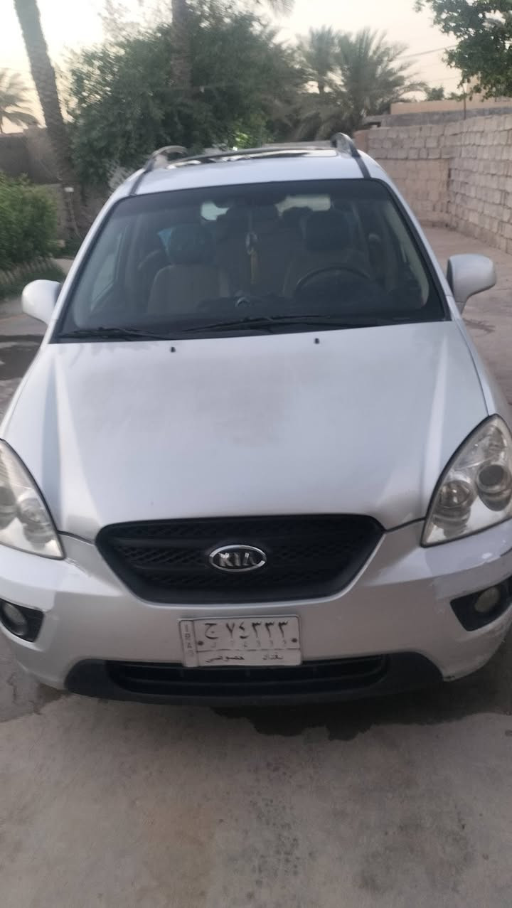 سلام عليكم للبيع كيةكارنزموديل2009خليجي 7راكب محرك2000دوش تبريدثلج سيارةخيرمن الله بيهةاربع قطع صبغ بدون ضربةاثرجراد مكان ابوغريب اتصال علةرقم ***********

