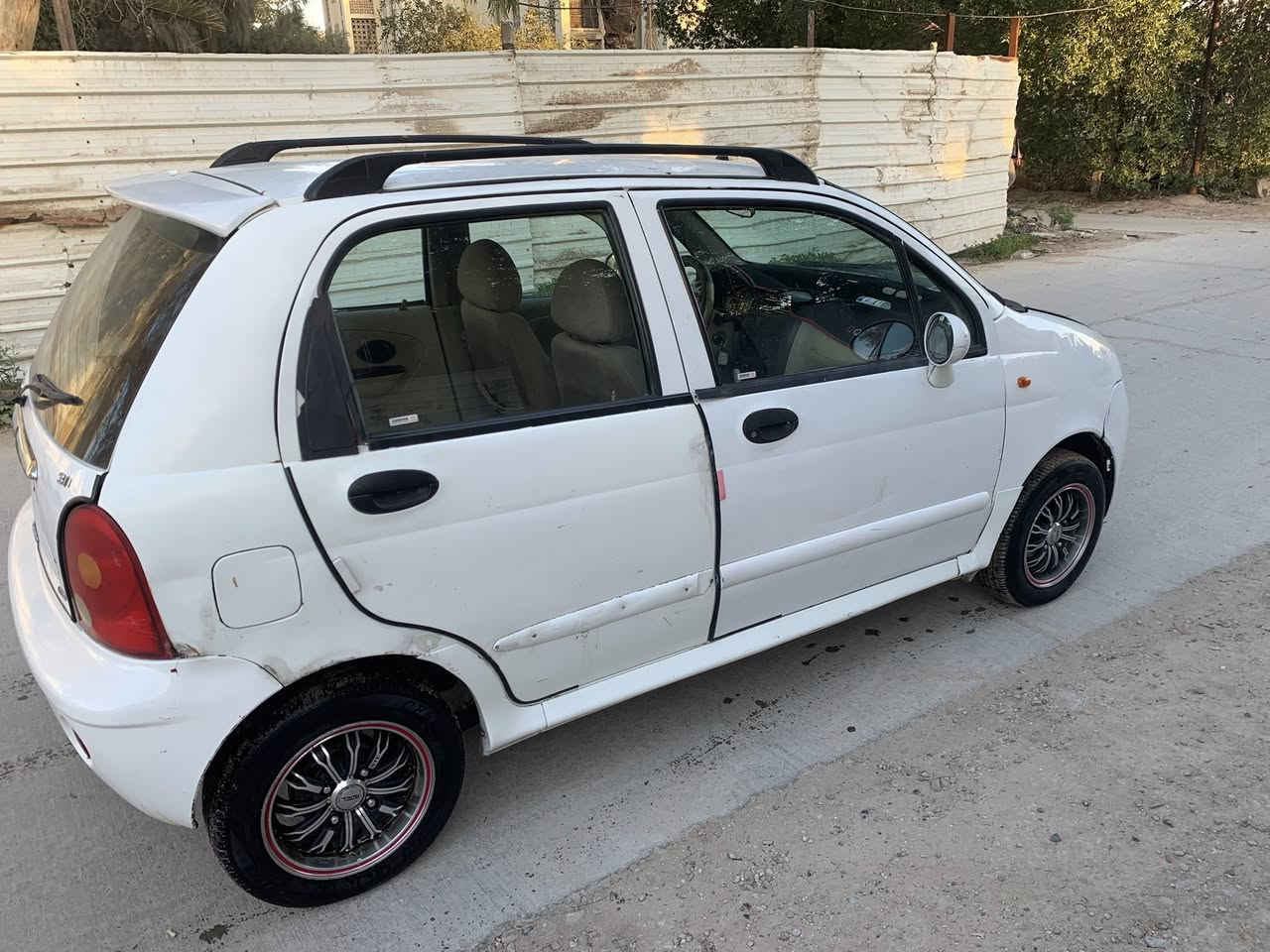 شيريQQ موديل2010
مكانهه بغداد محمودية السيارة بيها نواقص استهلاكية دسكات بنزات   گشرهه بي بعض الرصعات  كهربائياتهه زينه   سعر25 ورقه بيهه مجال 

اتصال. ‭٠٧٨٣ ١٧٨ ٥٠١٢‬
واتساب هم شغال
