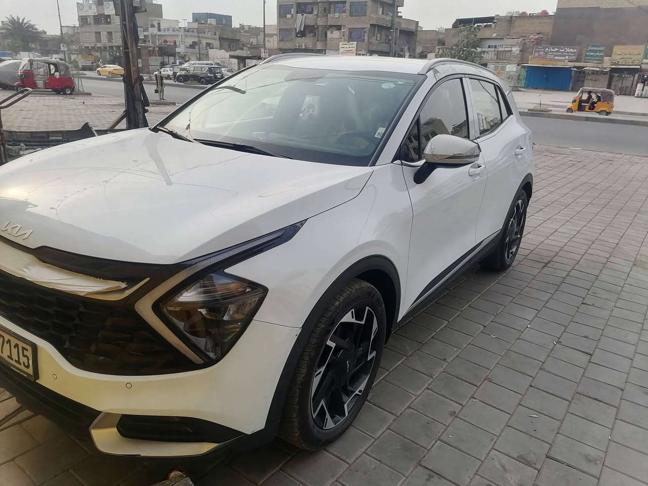 السلام عليكم سبورتج موديل 24  ماشيه ١٤الف كيلو رقم اربيل ام الضمان ٥سنوات
بصمه 

كراسي 2 كهرباء 

كشنات تدفئه 

ستيرن تدفىئه 

شحن واير لس 

مود درايف 

حساس امامي وخلفي 

ويل حجم 19 

لايتات فول ال اي دي 

تايرات شركه وسبير ومنازل  كتلوكات  وبصمه 2  بعده ليبلات شركه 

شاشه كار بلي 

فول تحكم ستيرن 

مري شفط ونظام ترحيب 

3انظمة قياده 

مانع تزحلق

مانع منحدرات 

هاند بريك دكمه

محرك 2000 دوش 

بيهه باب الوره الصدر مفتوح وبي بارد بدون قطره صبغ السياره

السعر ٢٢٥ وبيهه مجال مكان مدينه الصدر

وهاذ رقمي اتصل وتدلل ***********
