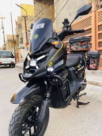 دراجه كهربائيه..وكالة (مؤيد طياره) بطاريه _ليثيوم 50 امبير  مخرج شحن U...
