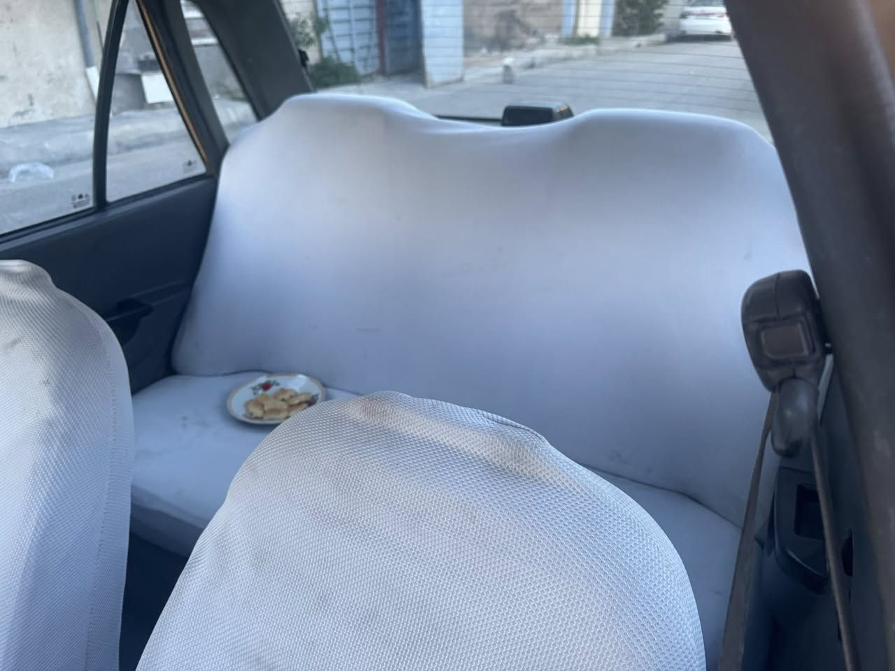 سلامو عليكم سايبا 2014 رقم بغداد العلوان كربلاء جاهزه السياره خير من الله تخم تاير السعر 32$ وبيه مجال قليل حك الجيه الهاتف ***********
