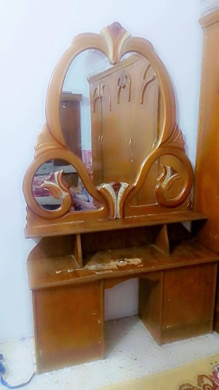 سلام عليكم عرفه نوم للبيع سعره 225 وبيه مجال خاص او تصال ***********
