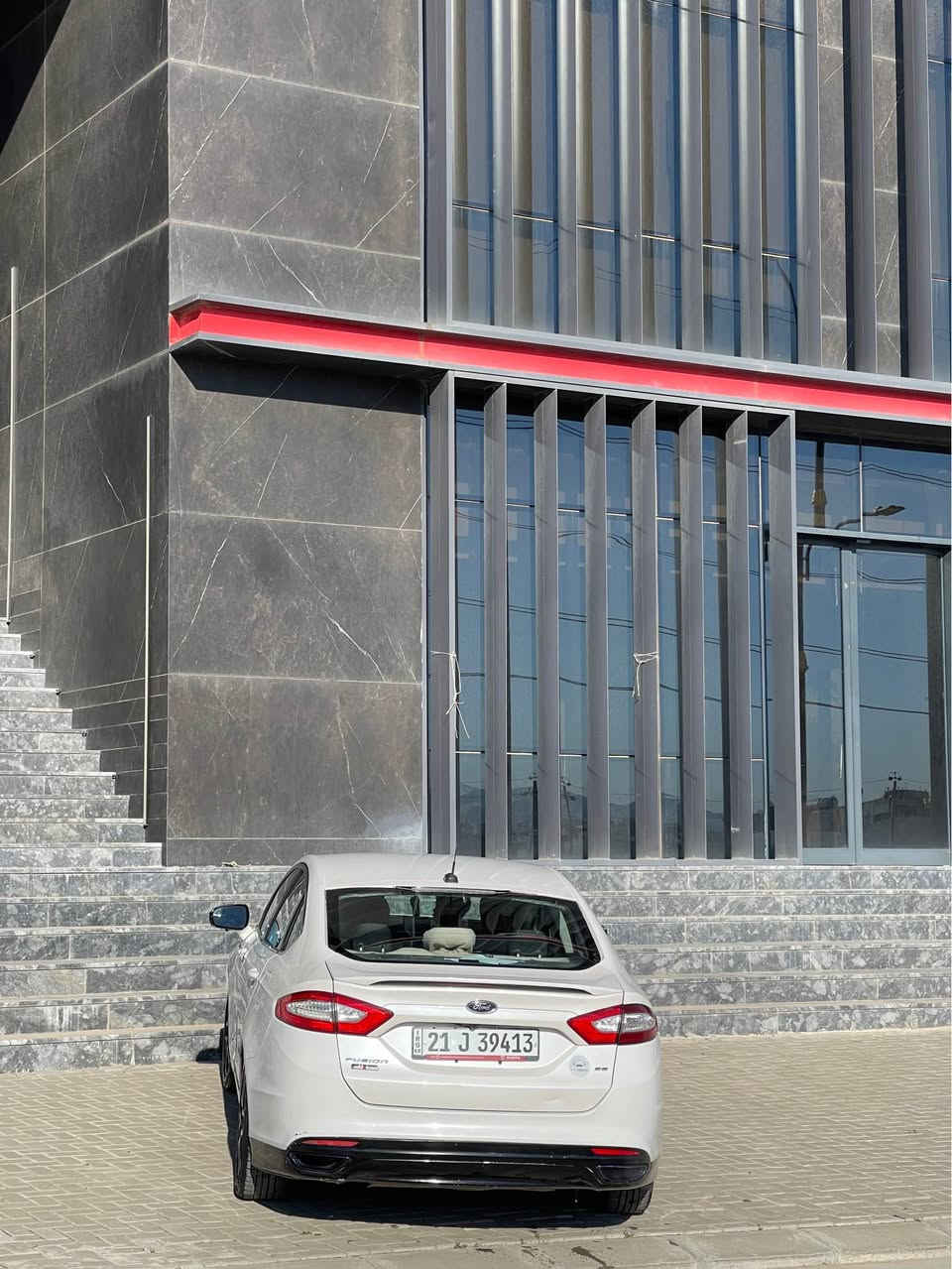 فۆرد فیوژن ٢٠١٦ مەکینە مەرغوب ٢.٥ مواسەفات SE سەدف
هەموو گیانی بە شەرت مەکینەی لۆکی لەسەرە تازە گێڕی بە شەرت ژێری تازە گۆڕاوە کامل سێرڤس تایەی لۆک هایدرۆلیک گۆڕاوە سەنەوی تازەیە ٢٠٢٩ ماڵی دۆستە 
دوو پارچەو پەڵەیەک بۆیاخە پشتو پێش کەپس چەمەلەغی دواوە و پێشەوە لای سەکن  بێ ناو بێ ئێرباگ 
110$مەجالێکی کەم 
0772 108 0022
سلێمانی السليمانية, العراق
