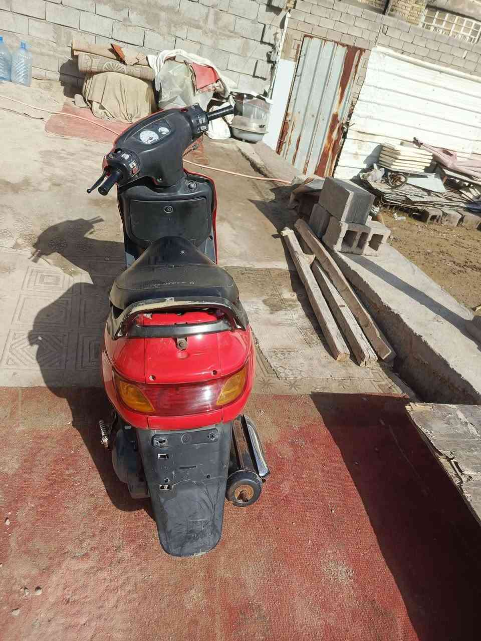 دراجه فراشه للبيع ما مفتوحه نهضه معدل خير من الله لا تبخير لا صوت بل مكينه دراجه رمبه ما صارلها 3 أشهر مدري 4 من نازله بس كفرها مكسور مبين بلتصوير رايدها 800 وبيها مجال مكاني بصره ابو الخصيب العوجه رقمي ***********
