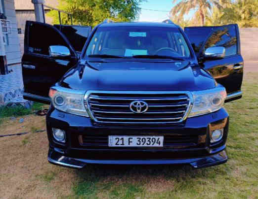 ٢٠١٤ ساز مكفولة ماشية ٢٠٨ ألف كامل مواصفات باج تضليل رقم سليمانية 
سعر 410
مكان السيارة ديالى الخالص
***********
