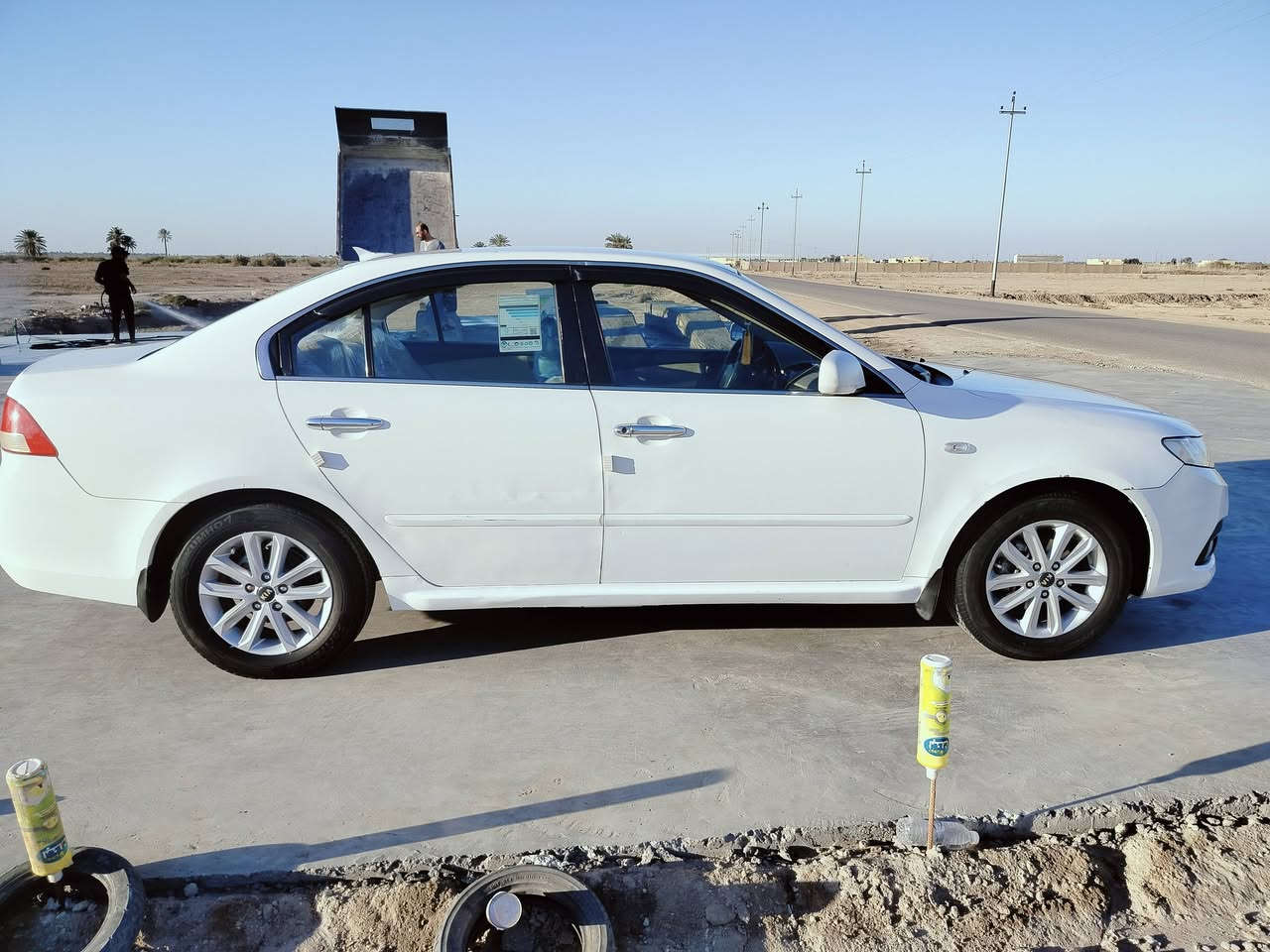 السلام عليكم كيا اوبتيمه خليجي موديل 2009 حره تحويل ثاني يوم مشروع وطني سنويه ل 27 رقم بغداد مكفولة كفاله عامه ماعده الهلال الخلفي امامي فقط والباقي كفاله شرط السونار سياره جديده وجاهزه كير ومكينه وحداديه  تايرات جديدات فول مواصفات ماعده البصمه تحكم استيرن جيهتين حساس خلفي بلاجكتور 5 ويل كب  5 تجاوي يدات نيكل  مكينه 2000 دوش مكفوله من البارد والخياس دواخل جدد ترايه كلش حلو السعر 120 مكان السيارة الناصرية التصال ***********
