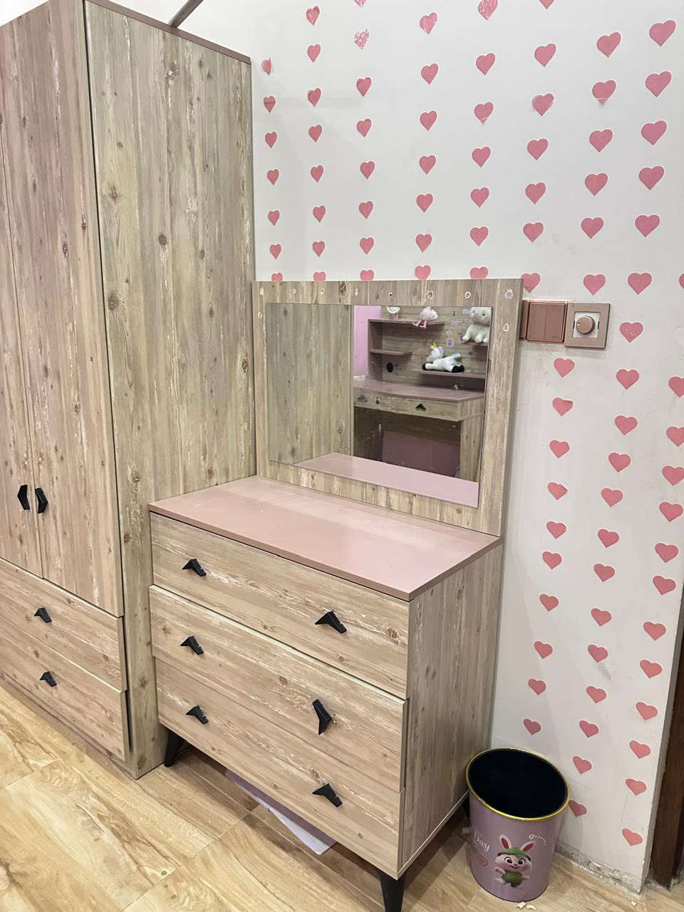 غرفه بناتيه للبيع وبرده استقبال للبيع


**إذا كنت صاحب هذا الإعلان وتريد حذفه لأي سبب، رجاءا أرسل رسالة إلى الدعم الفني**