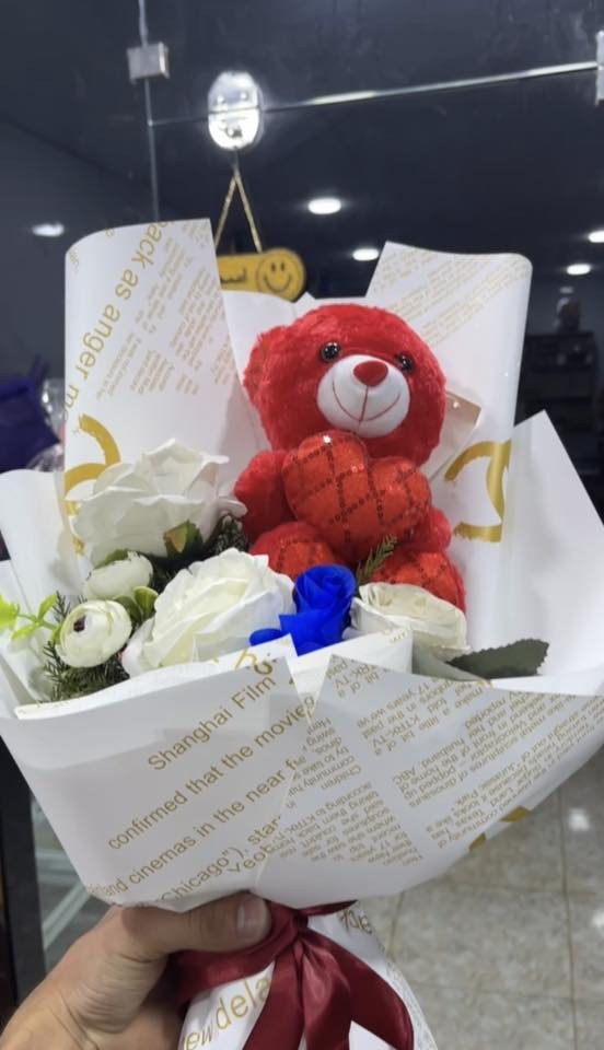 صباح الخير احبتي🌺💚

#هدايا_عيد_الحب_و_المناسبات_صارت_يم_فستقة

وفرنالكم باقات الورد الاصطناعي بأشكال حلوه مثلكم🌺😻

#كذلك_فستقة_توفرلكم_باقات_ورد_طبيعي_حسب_الطلب

#يوجدخدمةتوصيل

#زورنا_في_موقعنا_الكائن

#التحويلة_محلات_العنبكية_قرب_الملعب

#للتواصل___والاستفسار

#فيسبوك فستقة للحلويات والمكسرات

#انستا_fustoqah_1

#واتساب ‭0773 247 6870‬
