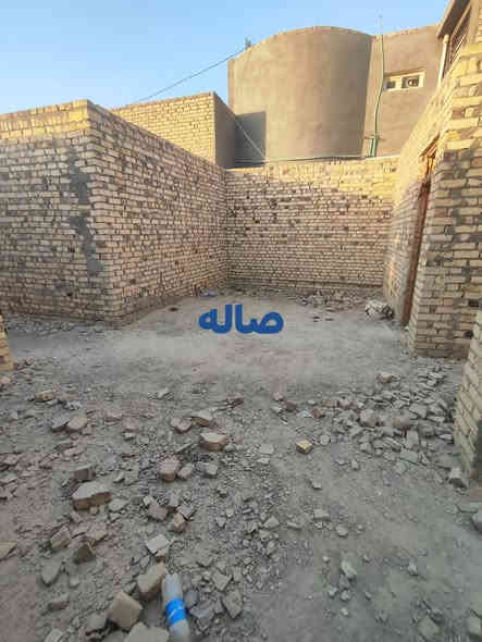 السلام عليكم هيكل لبيع 200م
ابشارع المعمل مقببل شارع السبيس رابع بيت عن شارع العام
واصل لصب الصطخ شغل كله درجه أوله حداده تسكام الله شاهد شغل كله فول أساسه كونكريت 50في 60 سعره 33وبي مجال 
رقمي بي واتساب ***********
