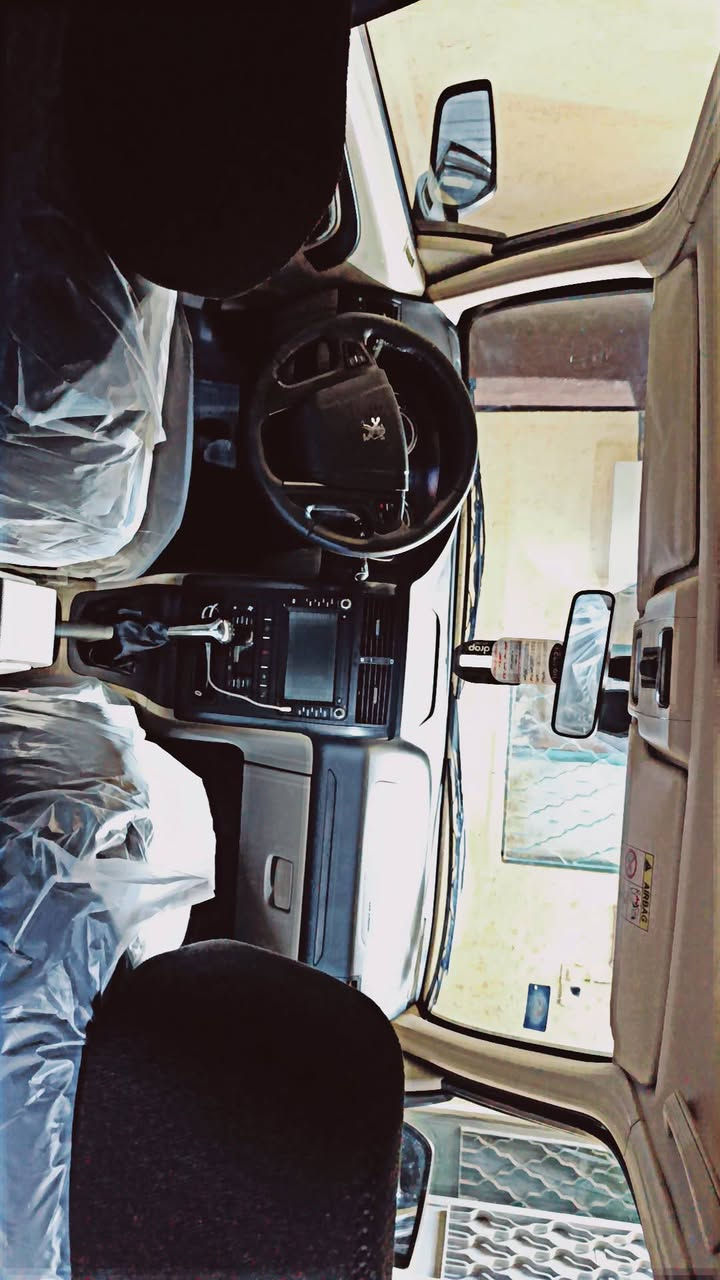 سلام عليكم بيجو مديل 2024 سياره بل كارتون دوشمه رضيات سفاري سياره جديده ماناقصها برغي رقم كربلاء تحويل ثاني يوم سياره بيها بل جاملغ الماني ربع اصبع طخه بدون صبغ ولا تكحيل  السعر 85 وبيها مجال بصيط *********** ماتواجد علفيس
