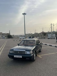 تويوتا كراون • ميسان • كفالة