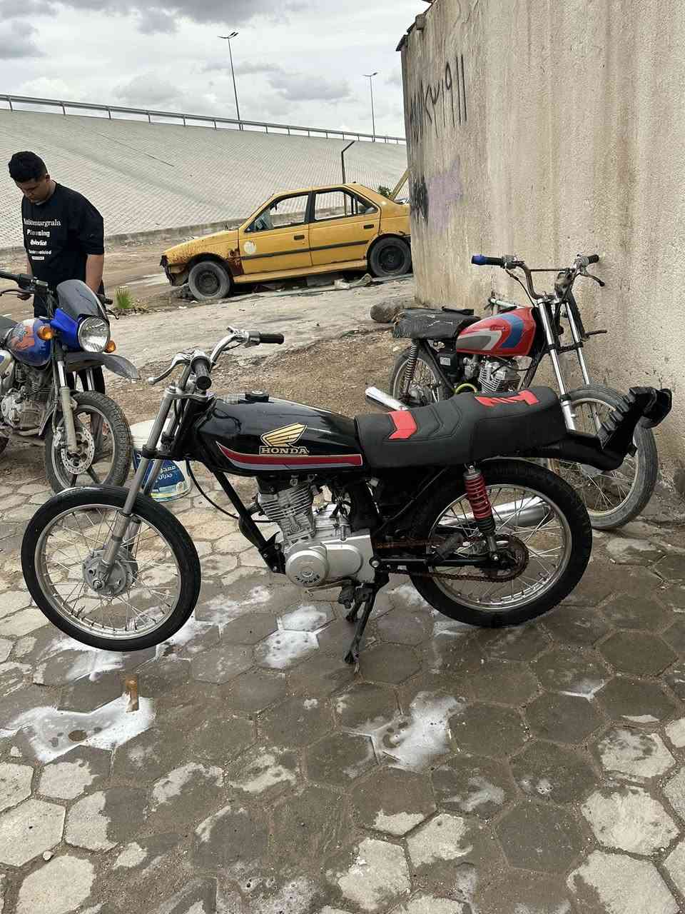 تعمير جديد ٢٥ انتنس الاصلي بستم ناصي مكينه جيس مامفتوحه دراجه سامته نصبته تخبل جاهزه من كلشي غراض كله اصلي ابو الختم سعره ٣٩٠ مجال كلش بسيط مكاني كزيزه
رقمي ***********
