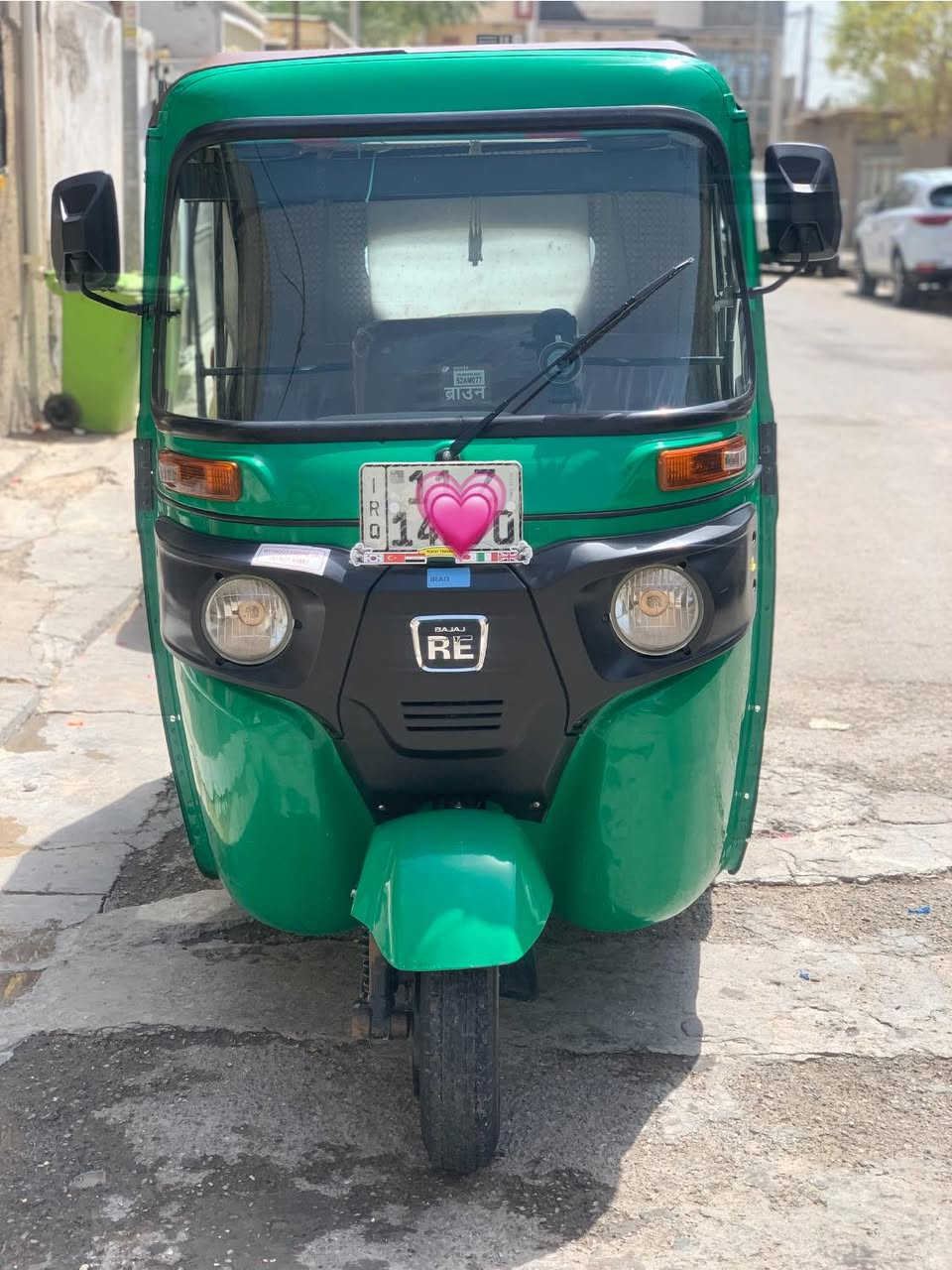 السلام عليكم
تكتك موديل 22شهر 8 للبيع 
محرك اكسل كهربائيات كفالة 
ظربة بسيطة بلغد مرجعهة ع لبارد 
مكاني تقاطع درويش المعالف 
***********
