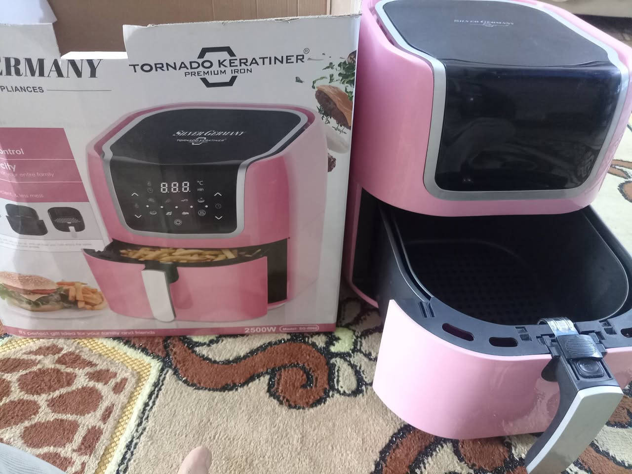 السلام عليكم قلاية هواىية حجم الكبير شاشة ضوئية 60 مع تنور غازي مستخدم مره واحده سعرة 25 حلة مركز


**إذا كنت صاحب هذا الإعلان وتريد حذفه لأي سبب، رجاءا أرسل رسالة إلى الدعم الفني**