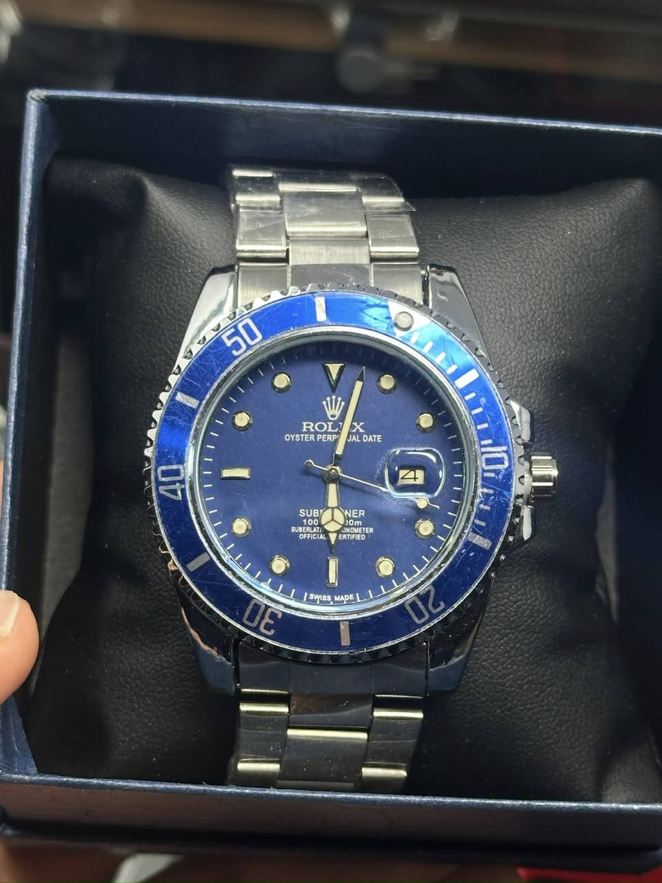 ساعات بالة جديد ( سويسري - ياباني )فقط اسعار مناسبة جداً علق ويجيك السعر


**إذا كنت صاحب هذا الإعلان وتريد حذفه لأي سبب، رجاءا أرسل رسالة إلى الدعم الفني**