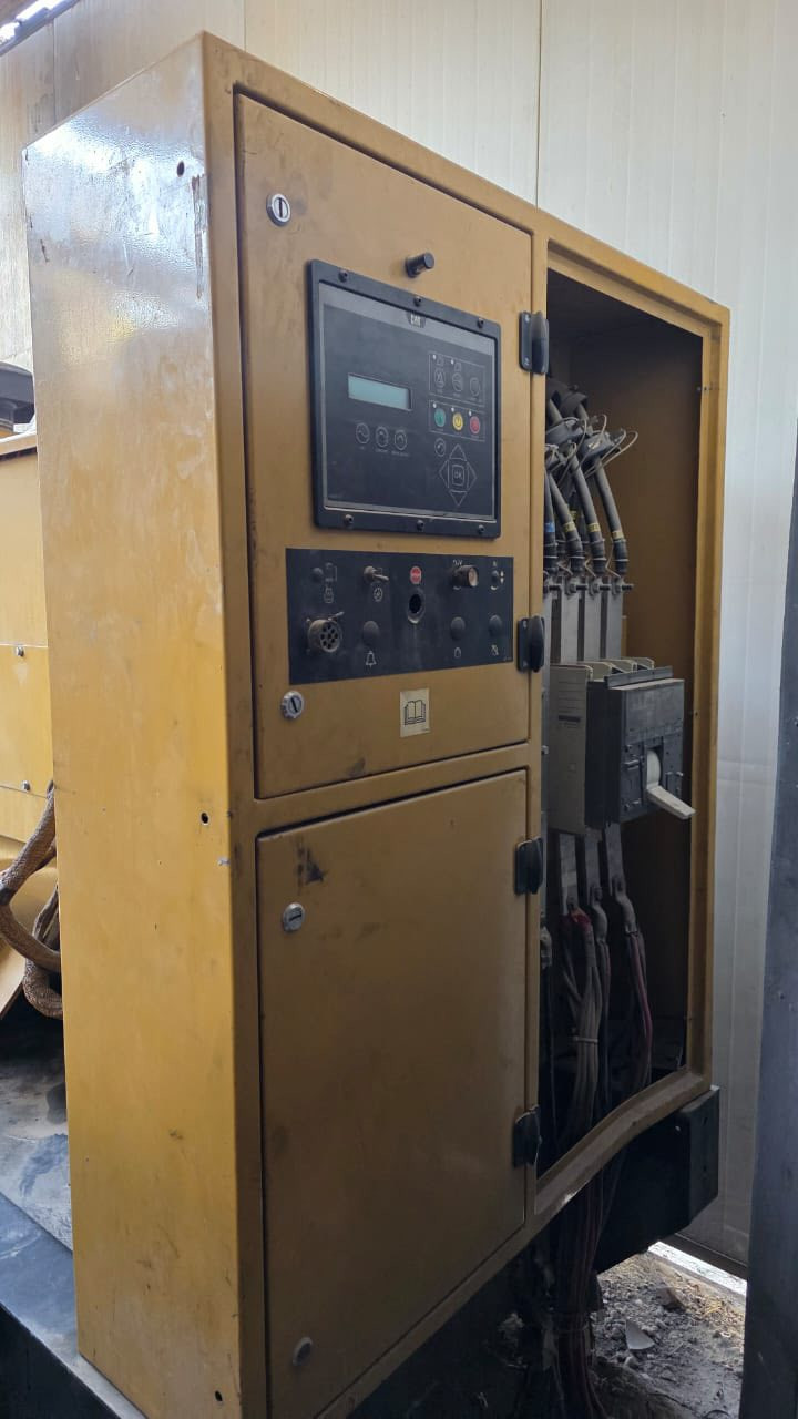 سلام عليكم
كتر C15 للبيع 550KAV اي استفسار اتصل وبيك خير وتدلل 
***********
