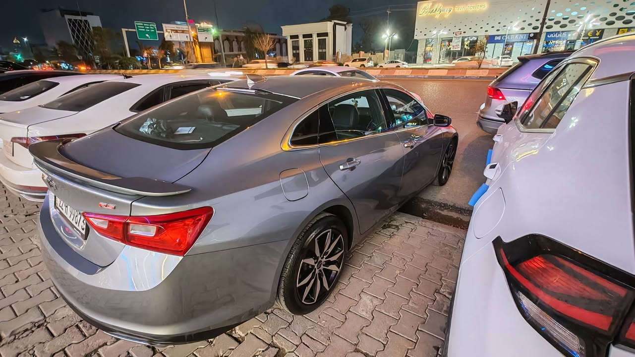 السلام عليكم
للبيع
شوفرليت ماليبو RS دبل كزوز موديل 2023
مواصفات السيارة:
محرك 1,500 تيربو
داخل جلد اسود
كشن سايق تحكم كهرباء
رادار امامي
سيارة ماشية 27,000 الف كيلو وليس ميل
حادث جدا بسيط قطعة صبغ جاملغ سكن بدون دواخل وايرباك
باقي القطع نظافة 100% بدون شخوط ورصعات
السيارة جدا نظيفة محرك وكير بشرط
صور الحادث ورقم الشاصي بالصور
السعر 152 ورقة ومجال بسيط
تحويل وكالة جاهز
للتواصل ***********
