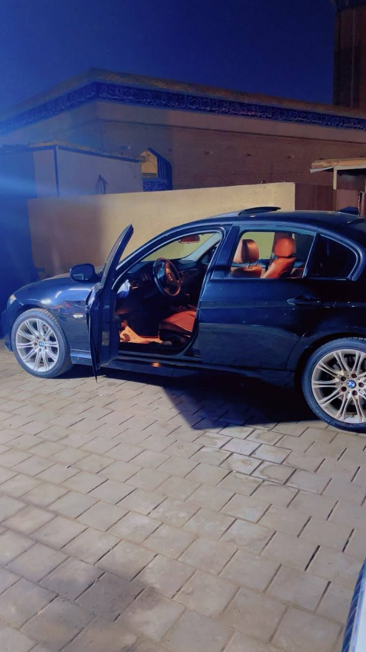BMW 328 n52
مكلف بالنشر 
شباب السياره حلوه كلش احلى من الصور 
فول مواصفات
 بيها صبغ جاملغات ٢ اماميه 
السعر 115$ 
0 7 70 0 6 6 9 8 2 4
التواصل على الرقم اتصال + واتساب بغداد, العراق
