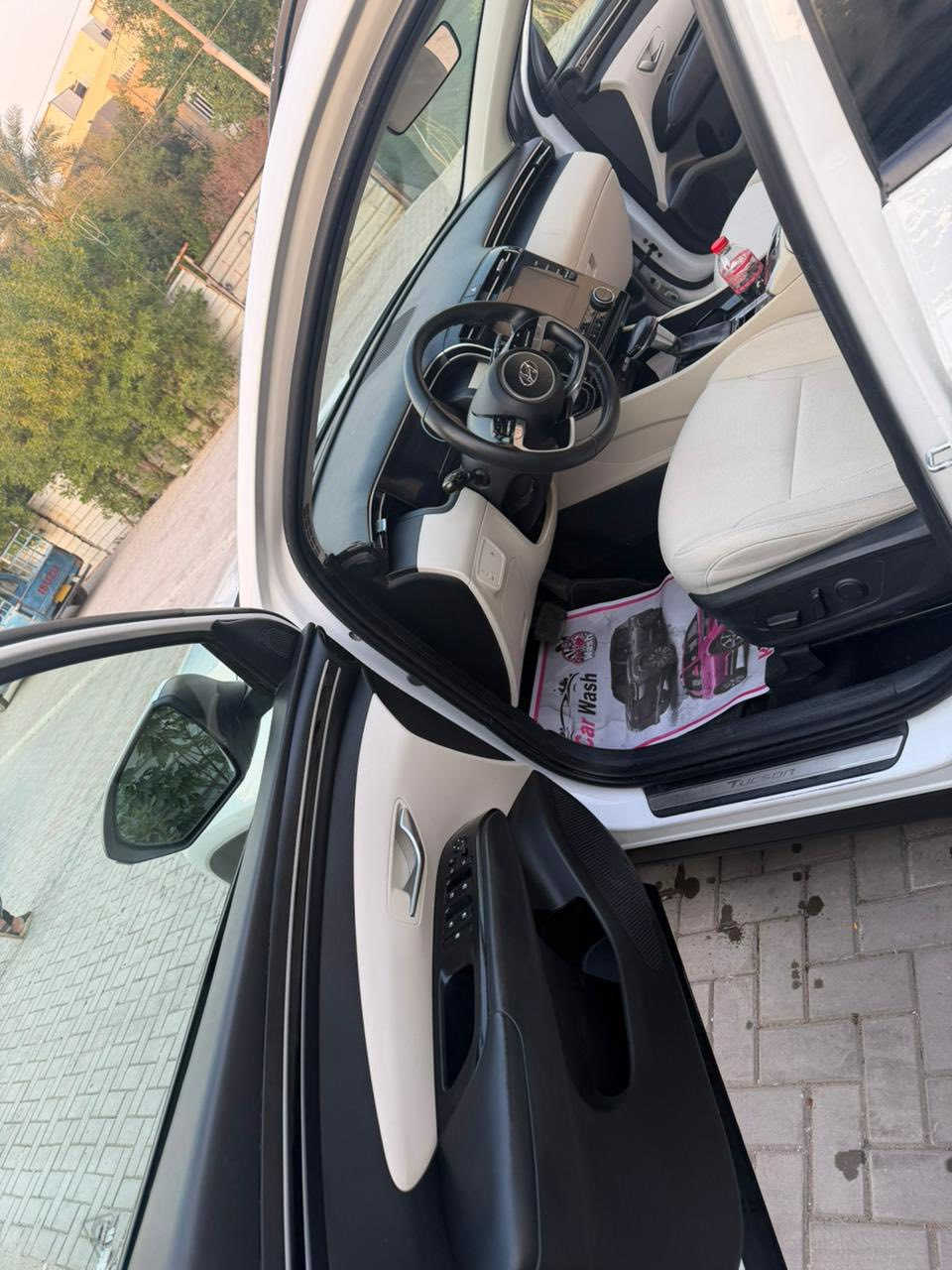 سلام عليكم ...
توسان موديل 2024 خليجي
ماشيه 100 صبغ حزام عدا الصندوك والقماره والدعاميات بدون ضربه ايرباكات سليمه بچم كبس 
سعر178$
‭0772 381 8188‬
