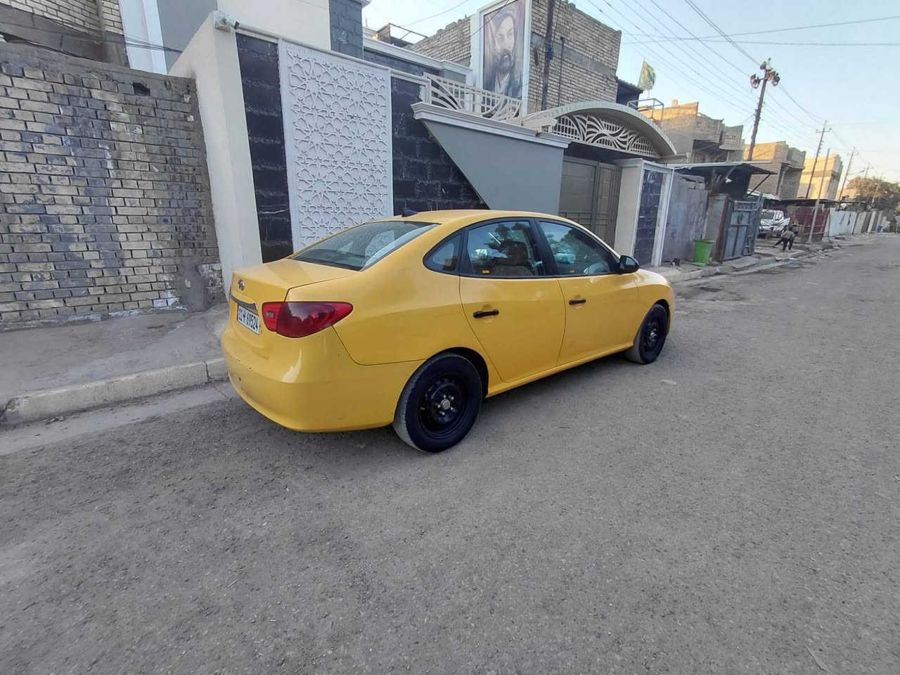 سلام عليكم الانتره 2010وارد امريكي حادث  بنيد دواخل
رقم بغداددولي مشروع وطني سنويه مجددا  مصفره  غرامات صدر جديد 
حجم محرك 2000مكفول من تنقيص و تبخير
تبريد شغال ثلج + تخم تاير جديد 

محرك 2000دوش  
العنوان بغداد السعر ( 92بيه مجال البسيط الشراي 
رقم هاتف ***********
