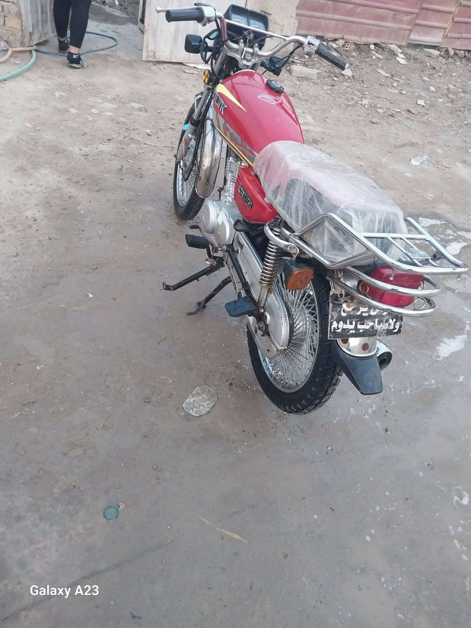 سلام عليكم دراجه موديل 2023 تايكر نضيفه  ومامفتوحه 
لسعر ٥٠٠ وبيهه مجال *********** مكاني عويريج قرب لقوس
