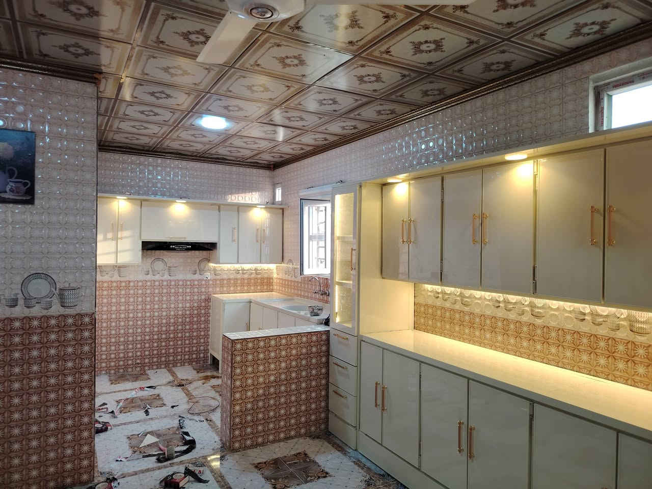 لنجعل مطبخ عالمك الأجمل 💯 الفن وابداع التصميم
كاونتر الاستاذ ( هشام ) الشركاط الجميله 
لتواصل وتساب ***********
