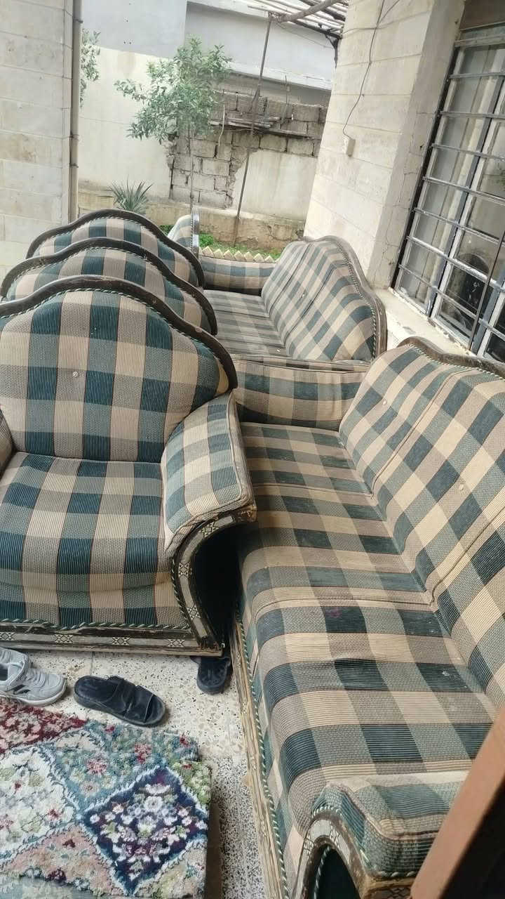 اغراض للبيع


**إذا كنت صاحب هذا الإعلان وتريد حذفه لأي سبب، رجاءا أرسل رسالة إلى الدعم الفني**