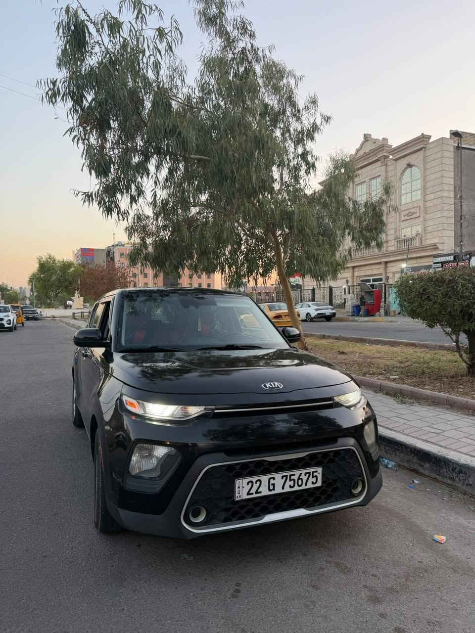 صول 2020 S وارد امريكي
مكينه 2000دوش
حادثه بنيد صبغ وجاملغ بارد 
شاشه كبيرة
حساسات كامره
تحكم ستيرن جهتين 
داخل جلد احمر 
رقم اربيل الجديد
مكاني بغداد
السعر 123
***********
