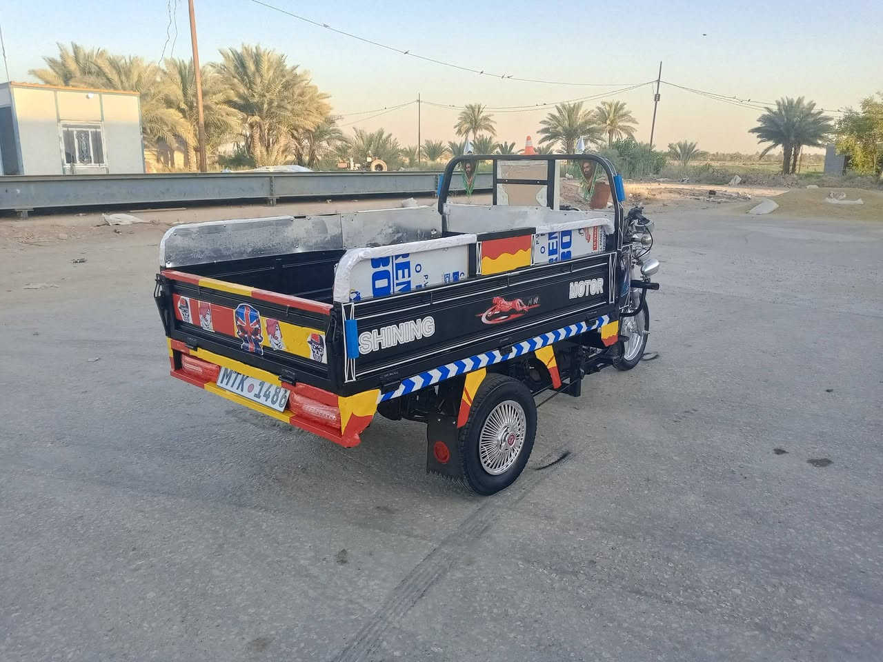 السلام عليكم ستوته للبيع موديل 20 محرك 23 اوراق اصولي ستوته جاهزه سعر 1400 وبيها مجال المكان بابل الشوملي الرقم ***********
