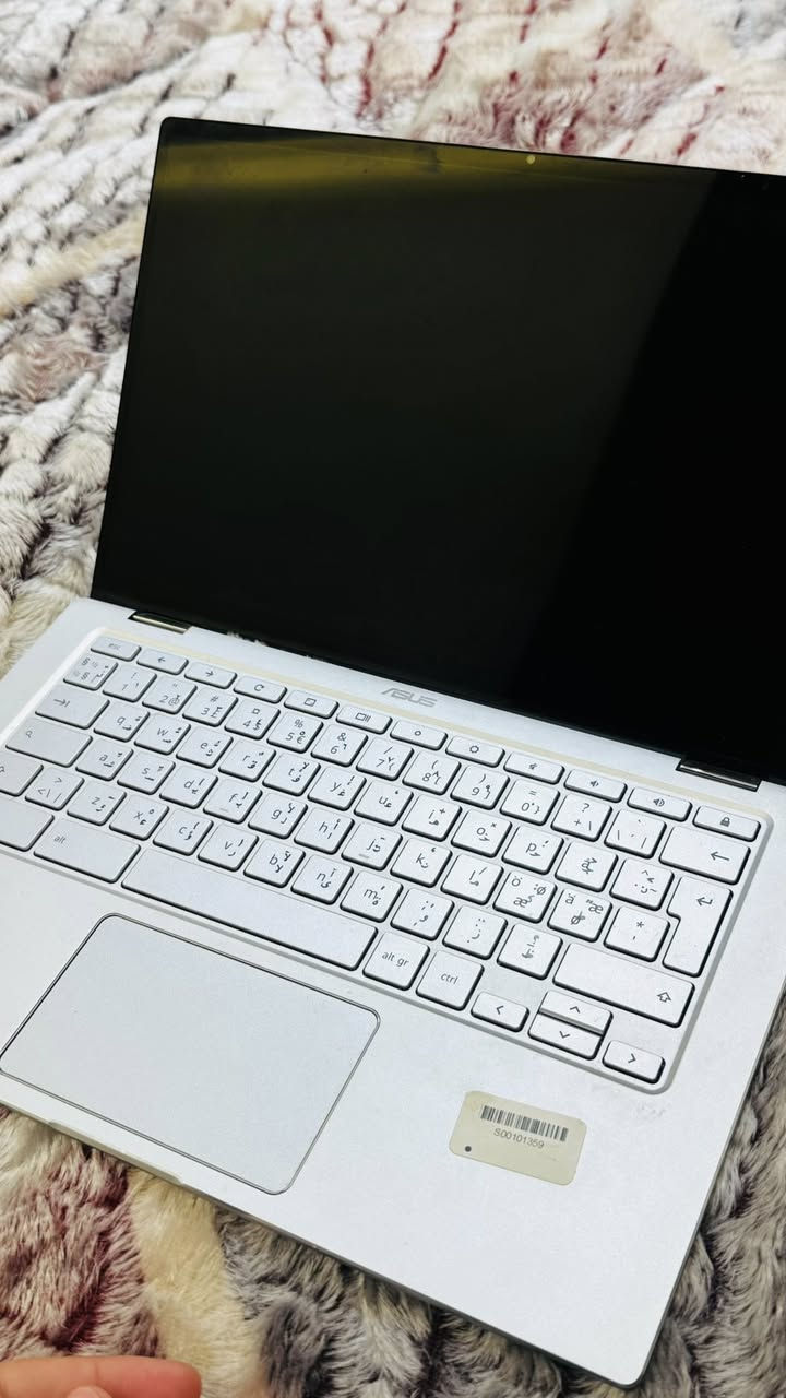 لابتوب asus لمس سريع
شحن تايب سي 
جهاز جدا نظيف ونحيف وخفيف 
معالج coe i3 رام 8 

مناسب للدراسه والتصفح 

سعره جدا مناسب مقارنتاً بمواصفاته ونضافته


**إذا كنت صاحب هذا الإعلان وتريد حذفه لأي سبب، رجاءا أرسل رسالة إلى الدعم الفني**