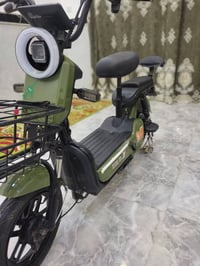ميسان العماره • دراجة كهربائية • مجال بسيط