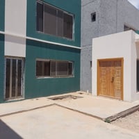 دار للإيجار بمساحة 400م طابقين VIP ركن إتجاه شرق النجف الأشرف مجمع قري...