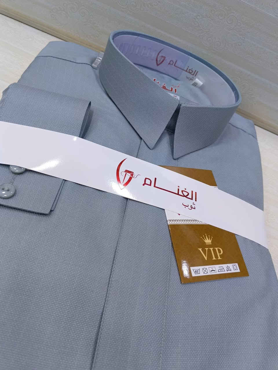 دشداشة رجالي روعة الزي العربي 
دشداشة بمواصفات رائعة
احدث وافـخـم الموديلات الصيفية لعام 2026
توصيل موجود 5000
• الالـوان مميزة
• قيـاسات متنوعـة 
• كـلواتي عالي
- ازياء جبارة  - هي العلامه المتميزة 
📍الأنبار هيت شارع الحمام  📍
***********
***********
- التوصيل لـ كافة المحافظات اطلبها وخليك مميز دائماً معنا !!
